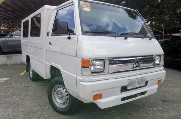 Selling White Mitsubishi L300 2020 in Manila