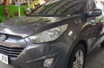 Selling Grey Hyundai Tucson 2011 in Las Piñas