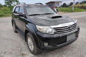 Black Toyota Fortuner 2013 for sale in Makati