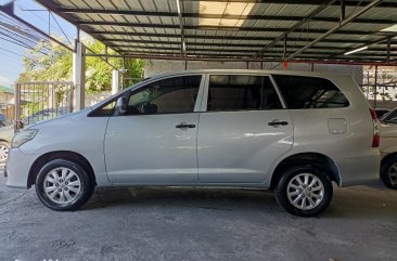 Silver Toyota Innova 2015 for sale in Las Piñas