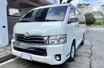 Pearl White Toyota Hiace Super Grandia 2018 for sale in Biñan