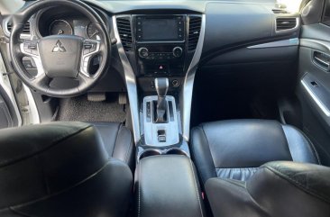 Pearl White Mitsubishi Montero sport 2016 for sale in Automatic