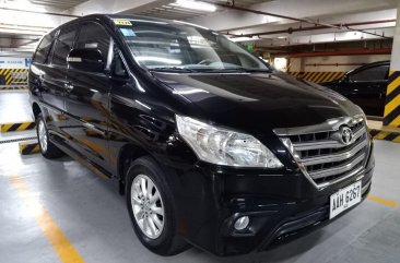 Selling Black Toyota Innova 2014 in Pasig