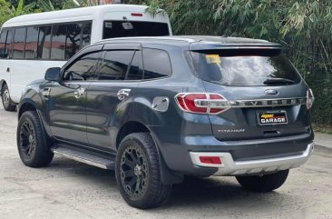 Sell Grey 2017 Ford Everest in Quezon City