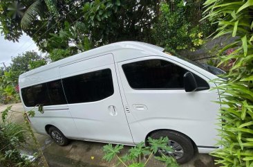 Pearl White Nissan Urvan 2017 for sale in Manual