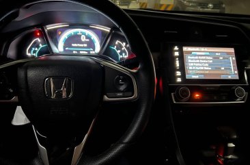 White Honda Civic 2017 for sale in Automatic