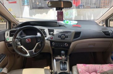 Selling White Honda Civic 2012 in Llanera