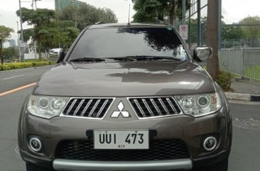 Selling Grey Mitsubishi Montero sport 2012 in Pasig