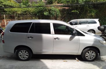 Silver Toyota Innova 2014 for sale in Quezon City