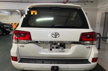 Pearl White Toyota Land Cruiser 2019 for sale in Automatic