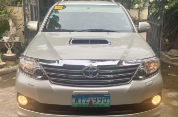 Pearl White Toyota Fortuner 2014 for sale in Valenzuela