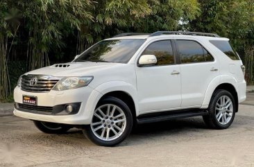 Selling Pearl White Toyota Fortuner 2013 in Quezon City