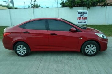 Sell Red 2015 Hyundai Accent in Cabiao