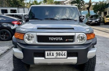 Selling Silver Toyota Fj Cruiser 2015 in Pasig