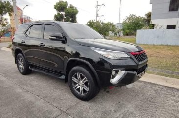 Black Toyota Fortuner 2017 for sale in Automatic