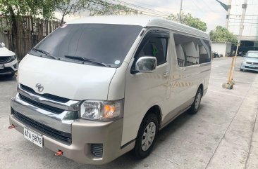 Selling Pearl White Toyota Hiace 2015 in Quezon