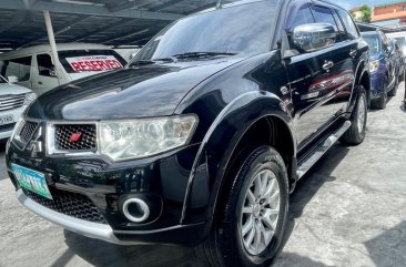 Black Mitsubishi Montero Sport 2013 for sale in Las Piñas