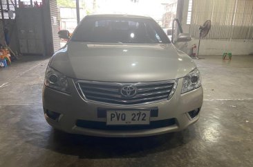 Selling Pearl White Toyota Camry 2011 in Manila