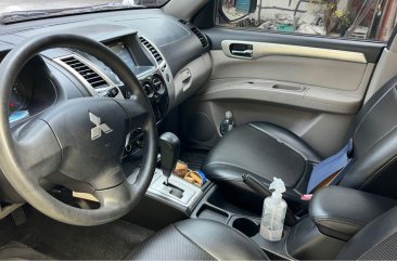 Blue Mitsubishi Montero 2014 for sale in Pasig 