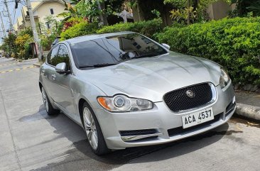 Selling Silver Jaguar XF 2014 in Manila