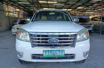 Selling White Ford Everest 2012 in Las Piñas
