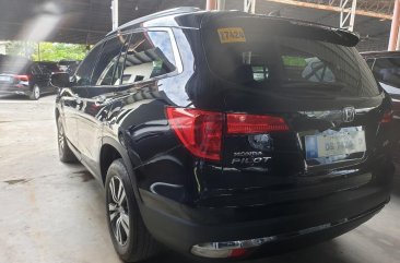 Selling Black Honda Pilot 2016 in Cainta