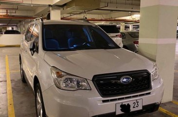 Selling Pearl White Subaru Forester 2014 in Pasig