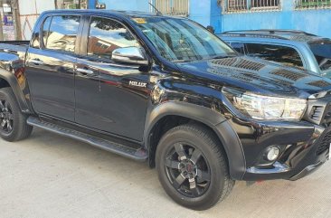Black Toyota Hilux 2017 for sale in Quezon