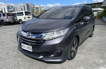 Selling Silver Honda Odyssey 2016 in Pasig