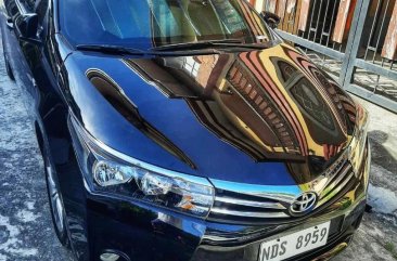 Selling Black Toyota Corolla 2016 in Imus