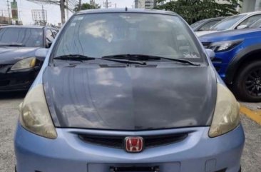 Selling Blue Honda Fit 2000 in Parañaque