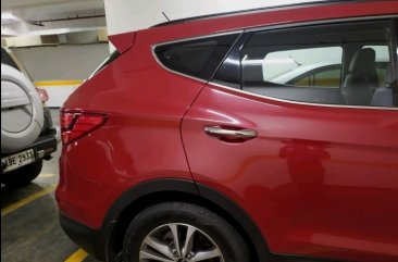 Selling Red Hyundai Santa Fe 2015 in Quezon