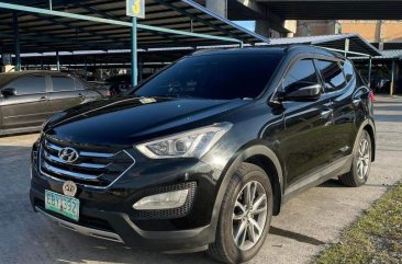 Selling Black Hyundai Santa Fe 2013 in Manila