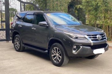 Selling Silver Toyota Fortuner 2019 in Quezon