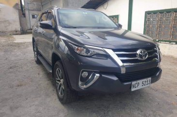 Grey Toyota Fortuner 2018 for sale in Capas