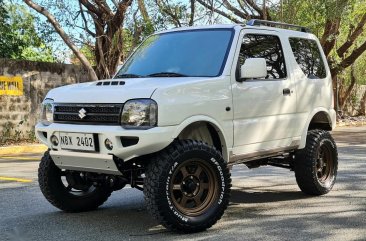 White Suzuki Jimny 2016 for sale in Paranaque 