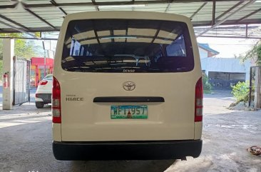 Sell White 2013 Toyota Hiace in Las Piñas