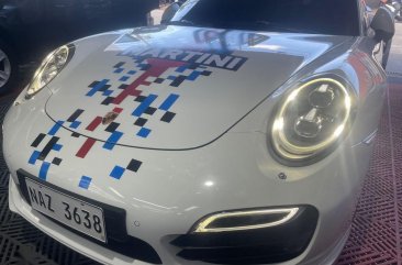 Selling White Porsche 911 2014 in Makati