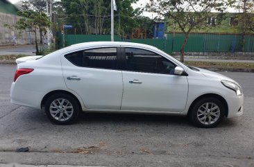 White Nissan Almera 2018 for sale in Automatic