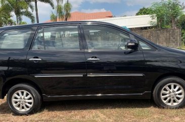 Sell Black 2013 Toyota Innova in Caloocan