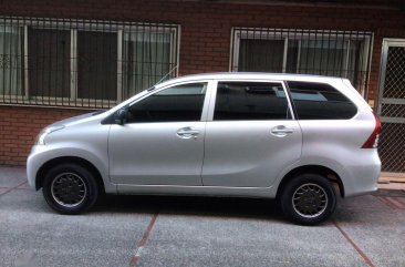 Silver Toyota Avanza 2013 for sale in Mandaluyong