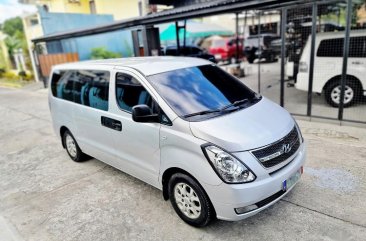 Selling Silver Hyundai Grand Starex 2010 in Bacoor