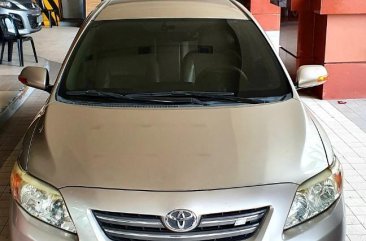 Pearl White Toyota Corolla Altis 2008 for sale in Quezon