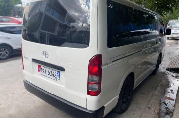 Selling Pearl White Toyota Hiace 2021 in Quezon City