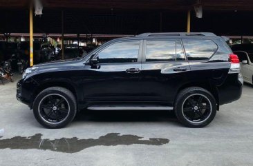 Black Toyota Land Cruiser 2010 for sale in Automatic