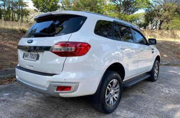 Sell White 2018 Ford Everest in Manila