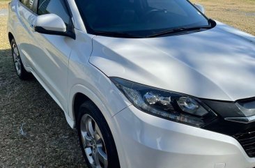 Selling White Honda HR-V 2017 in Muntinlupa