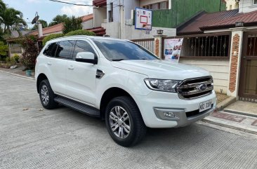 White Ford Everest 2016 for sale in Quezon City