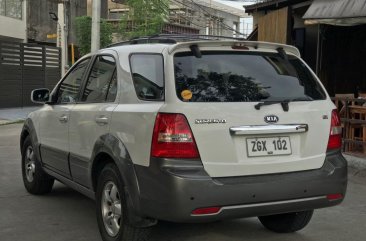 Selling Pearl White Kia Sorento 2007 in Las Piñas