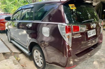 Red Toyota Innova 2016 for sale in Automatic